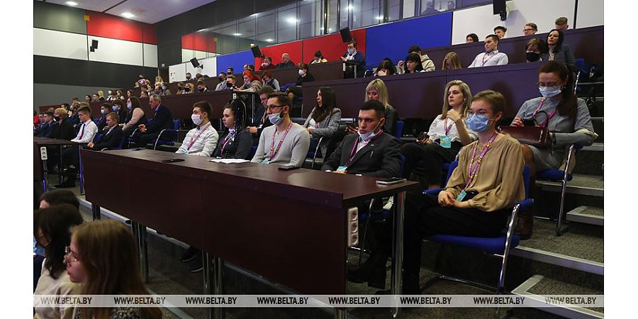 Проект "100 идей для Беларуси" способствует развитию молодежного потенциала и государства - мнение
