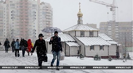 Оранжевый уровень опасности сохранится в Беларуси 17 апреля из-за мокрого снега и гололедицы