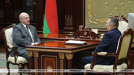 Александр Лукашенко провел рабочую встречу с председателем Верховного суда