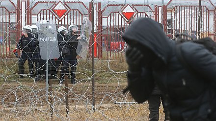 Беларусь инициирует рассмотреть на заседании Исполкома ВОЗ факты издевательства над беженцами со стороны Польши