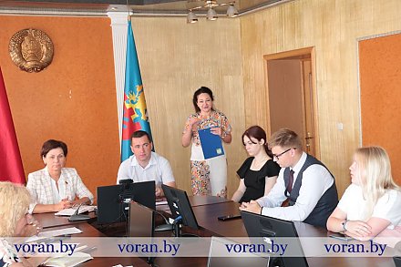 Диалоговая площадка по реализации государственной молодежной политики состоялась в минувшую пятницу в Вороновском райисполкоме