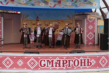 На «Дожинках-2019» в Сморгони выступили вороновские «Лявоны» (Фото, Видео)