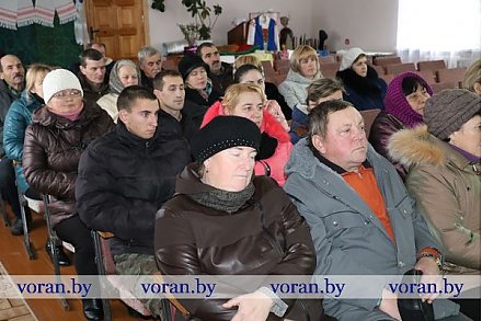 Председатель Вороновского райисполкома Николай Розум встретился с жителями Переганцевского сельсовета