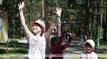 Около 200 тыс. детей планируется оздоровить в Беларуси нынешним летом