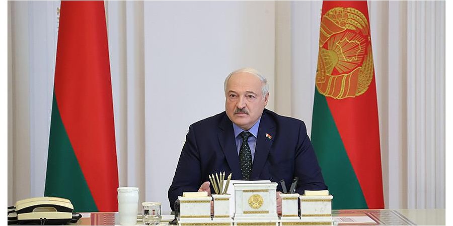 У Александра Лукашенко обсудили необходимость создания военных прокуратур