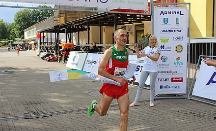 Гродненец Игорь Тетерюков стал победителем марафона дружбы «Гродно-Друскининкай»