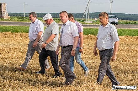 Министр сельского хозяйства и продовольствия Леонид Заяц совершил рабочую поездку по ряду хозяйств Берестовицкого и Гродненского районов