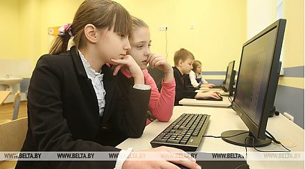 Около 80% белорусских детей пользуются интернетом каждый день