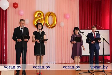 80-летний юбилей отметила Жирмунская средняя школа (Фото, Видео, Дополнено)