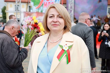 Председатель Гродненского областного Совета депутатов Елена Пасюта: «В День Победы каждый белорус ощущает гордость за свою страну и ее историю»