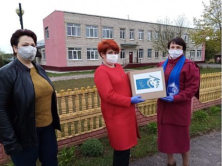 К «Марафону поддержки» присоединились активистки Белорусского союза женщин Вороновщины