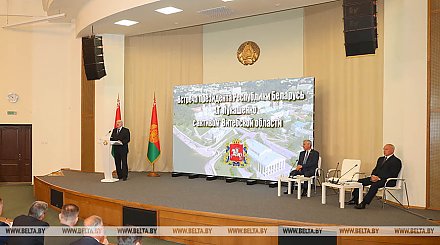 Лукашенко рассказал, как губернатор Витебской области восстанавливался после коронавируса