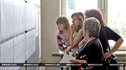 Белорусские вузы анонсируют сокращение большого числа специальностей