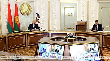 "Этот год стал настоящим испытанием на прочность" - главное из выступления Александра Лукашенко на саммите ЕАЭС