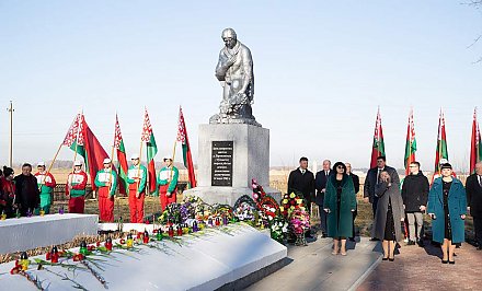 Гродненщина присоединилась к республиканскому автопробегу «За единую Беларусь» в память о хатынской трагедии