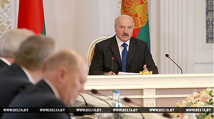 Лукашенко: для белорусов выборы должны стать праздником, а иностранцы пусть оценивают, как хотят