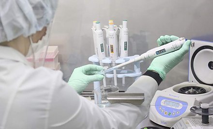 Тесты на коронавирус для выезжающих за границу начнут делать в областной инфекционной клинической больнице со следующей недели