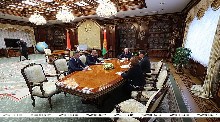 Новое руководство в министерствах и местная вертикаль. Александр Лукашенко рассмотрел кадровые вопросы