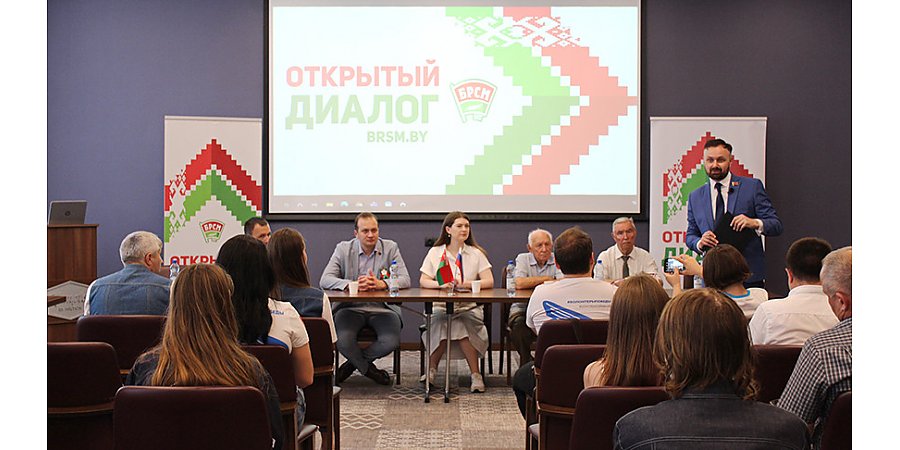 БРСМ и всероссийское движение "Волонтеры Победы" подписали соглашение о сотрудничестве