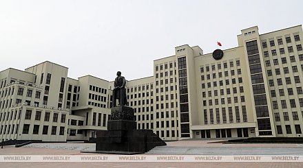 Совмин одобрил проекты договоров о предоставлении белорусских товаров в лизинг в России и Украине