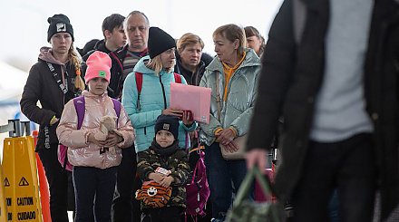 FT: европейские страны принимают больше мер для борьбы с растущим количеством украинских беженцев