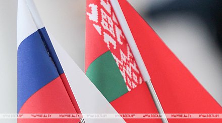 Владимир Путин: Россия и Беларусь заинтересованы придать импульс развитию межрегиональных связей