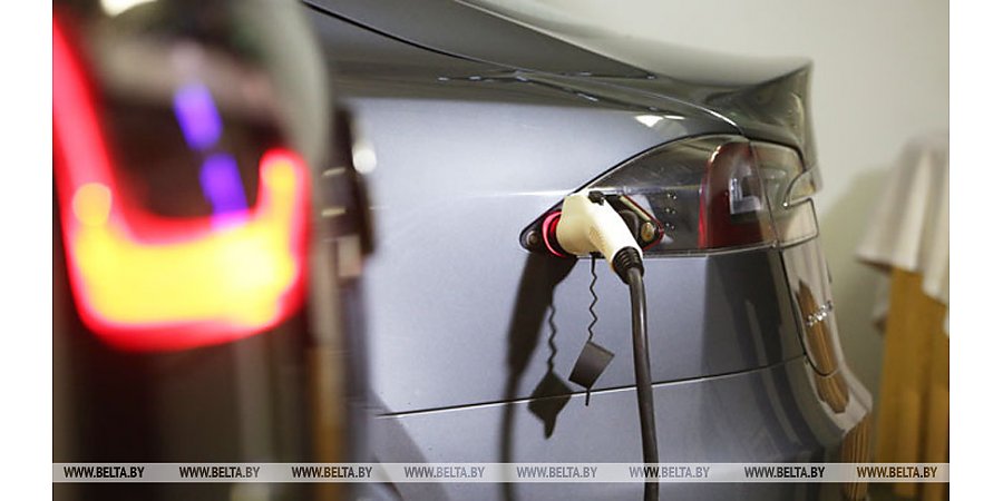 МНС: электромобили освобождены от транспортного налога до конца 2025 года
