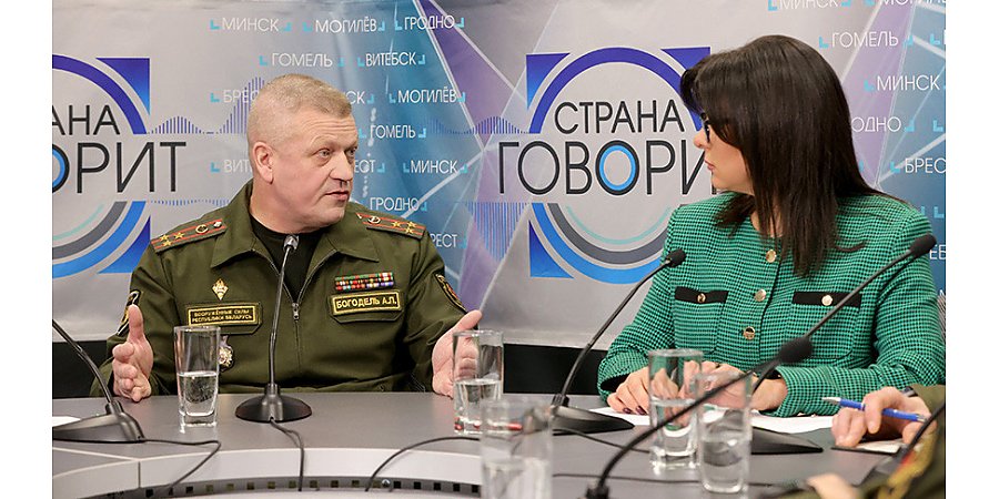 Какие источники угроз безопасности Беларуси прописаны в Военной доктрине, рассказал Богодель