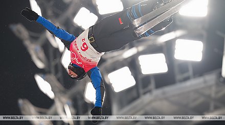 Станислав Гладченко вышел в финал олимпийского турнира по лыжной акробатике