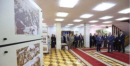 Выставка ко Дню народного единства открылась в центре Минска