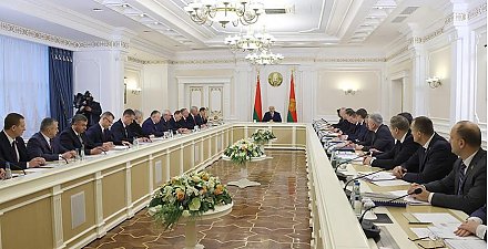 Тема недели: Вопросы ценообразования обсудили на совещании у Александра Лукашенко