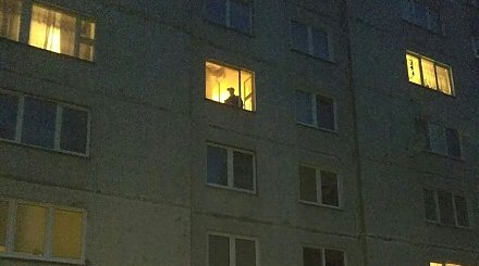 Прыгнувшего с многоэтажки мужчину в Гродно спас "куб жизни"
