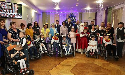 Владимир Караник: «Новый год должен принести частичку волшебства каждому ребенку»