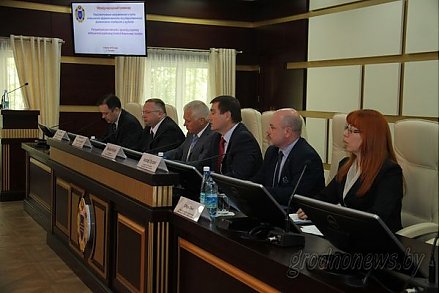 Перспективные направления государственного финансового контроля в Гродно обсудили в рамках международного семинара