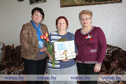 Вороновская районная организация Белорусского союза женщин присоединилась к областной акции «Мы вас поздравляем, боевые подруги!» 