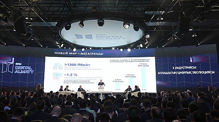 Роман Головченко: Беларусь последовательно движется по пути внедрения технологий электронного государства