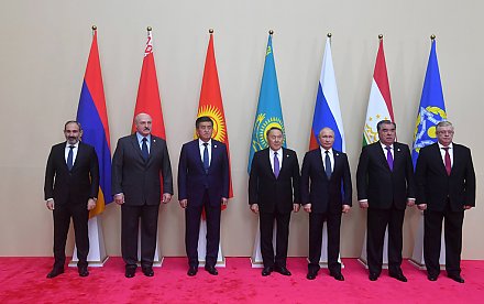 Александр Лукашенко принял участие в саммите ОДКБ