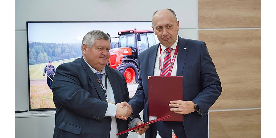 МТЗ поставит в Оренбургскую область 450 тракторов