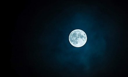 Объяснена магнитная загадка Луны