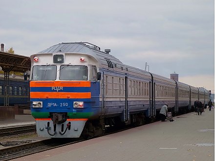 Более 100 дополнительных поездов назначила БЖД на апрельские и майские праздники