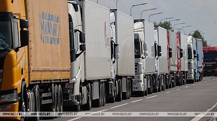 ГПК: за сутки польские пункты полностью не выполнили договоренности по пропуску грузового транспорта