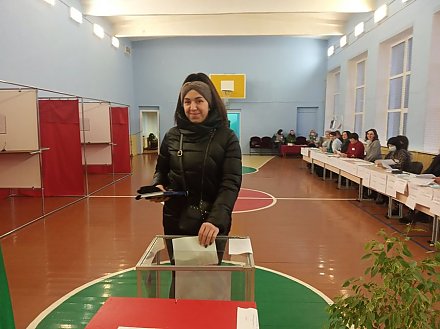 В Вороновском районе открылись участки для голосования на референдуме по внесению изменений и дополнений в Конституцию.