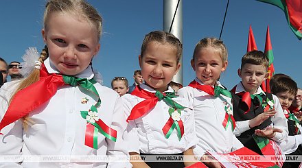 День Государственного герба и Государственного флага празднуют сегодня в Беларуси