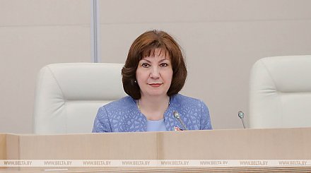 Наталья Кочанова встретилась с членами Молодежного парламента