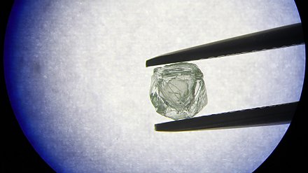 В России нашли первый в мире алмаз-матрешку