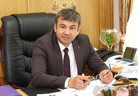 Заместитель председателя облисполкома Юрий Шулейко ответил на вопросы жителей Гродненщины во время субботней прямой линии
