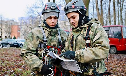 В Гродно проходят открытые соревнования Республики Беларусь по многоборью спасателей