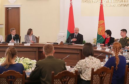 Александр Лукашенко поделился со студентами впечатлениями о Гродненской области
