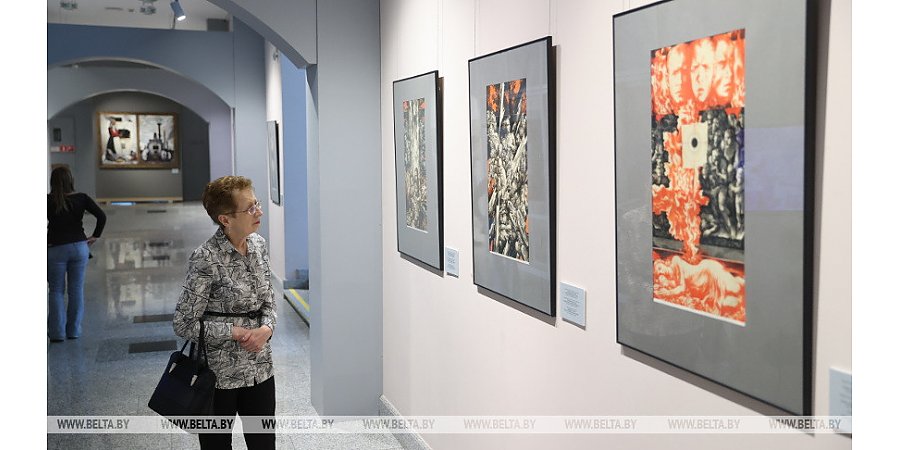 Выставку к 80-летию трагедии в Хатыни представили в НХМ. Некоторые работы выставлены впервые
