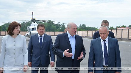 Лукашенко приехал в Полоцк, чтобы расставить точки над "i" по вопросам ЖКХ